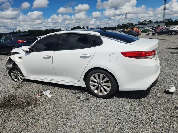 5XXGU4L38GG080723 — 2016 Kia Optima, фото 2 с аукциона Copart 06.10.2026, Передняя часть