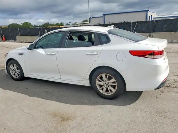 5XXGT4L33GG014549 — 2016 Kia Optima, фото 2 с аукциона Copart 13.10.2026, Мелкие вмятины и царапины