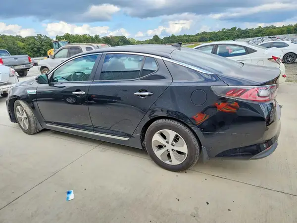 KNAGM4ADXG5099478 — 2016 Kia Optima, фото 2 с аукциона Copart 01.10.2026, Естественный износ
