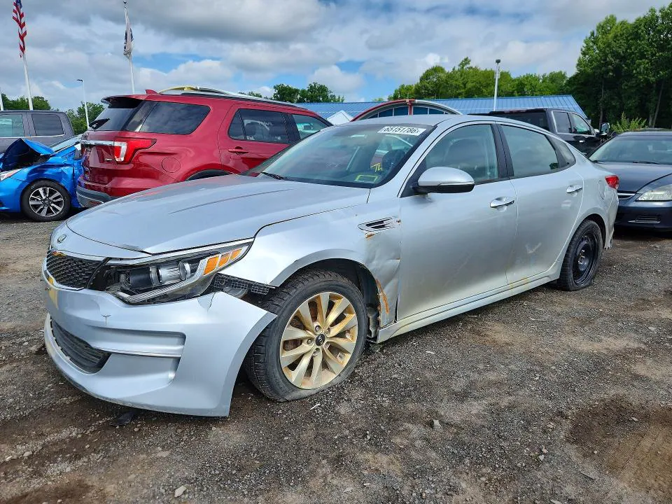 2017 KIA Optima VIN 5XXGT4L33HG160886 фото 1