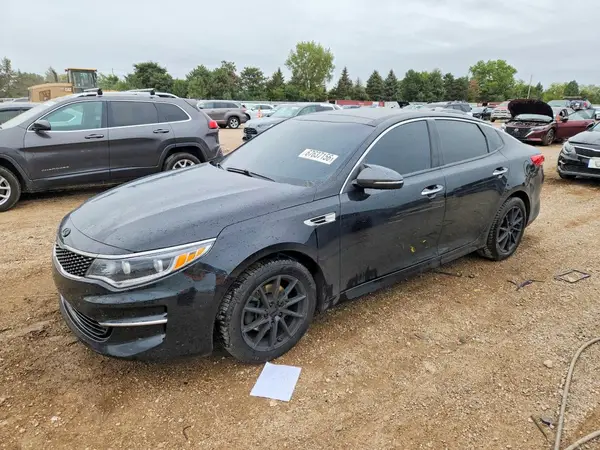 5XXGU4L3XHG134783 — 2017 Kia Optima, Боковая часть (Side), фото до ремонта