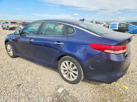 2017 KIA Optima VIN 5XXGT4L35HG128568 фото 2