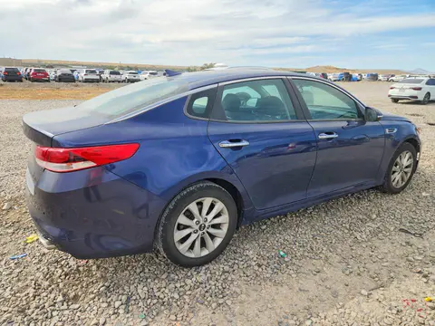 2017 KIA Optima VIN 5XXGT4L35HG128568 фото 3