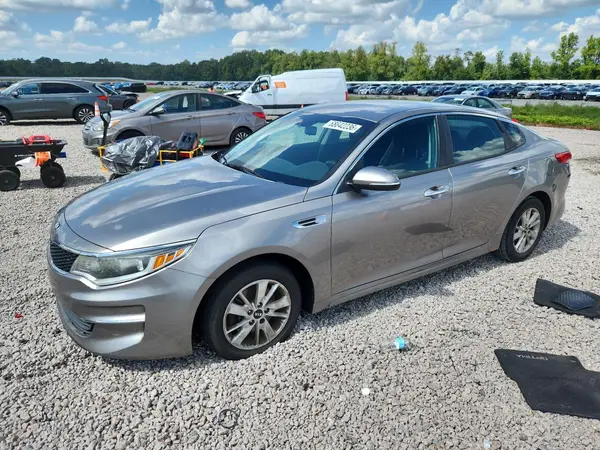 5XXGT4L35HG125993 — 2017 Kia Optima, Задняя часть (Rear End), фото до ремонта