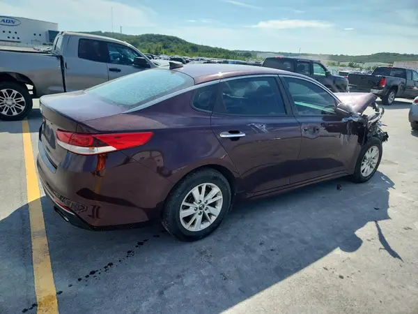 5XXGT4L32HG167604 — 2017 Kia Optima, фото 3 с аукциона Copart 30.09.2026, Передняя часть