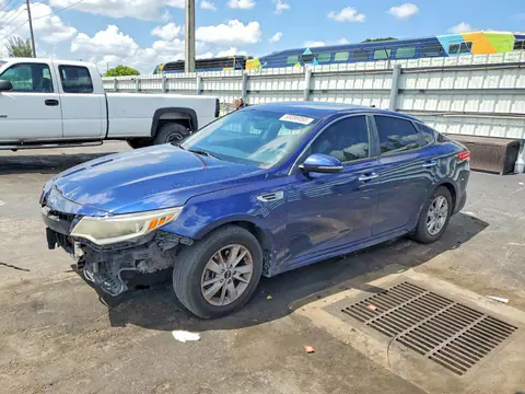 5XXGT4L35JG214422 — 2018 Kia Optima, Передняя часть (Front End), фото до ремонта