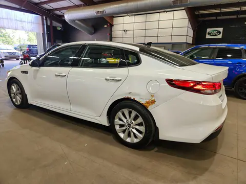 2018 KIA Optima VIN 5XXGT4L33JG240503 фото 2