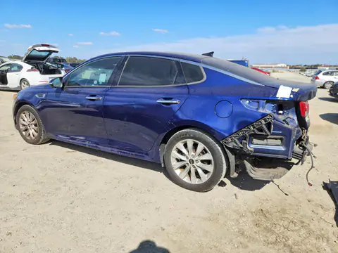 2018 KIA Optima VIN 5XXGU4L39JG219300 фото 2