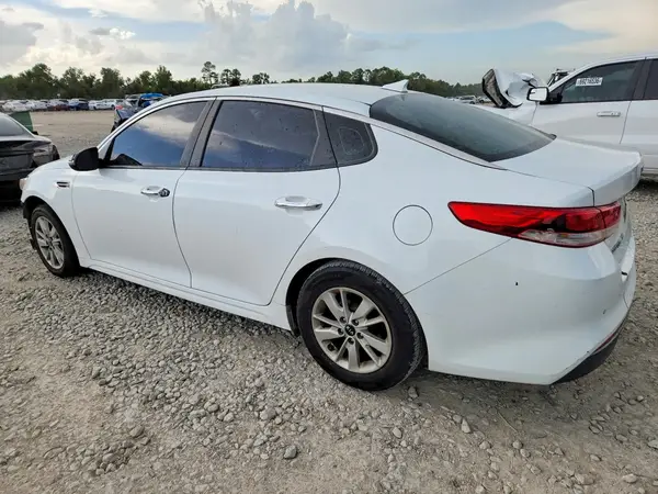5XXGT4L37JG243534 — 2018 Kia Optima, фото 2 с аукциона Copart, Передняя часть