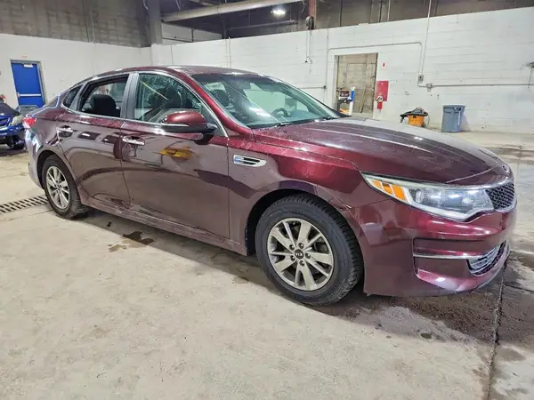 5XXGT4L34JG186323 — 2018 Kia Optima, фото 4 с аукциона Copart 06.10.2026, Вандализм