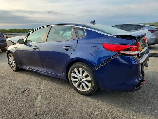 5XXGT4L37JG264643 — 2018 Kia Optima, фото 2 с аукциона Copart 30.09.2026, Передняя часть