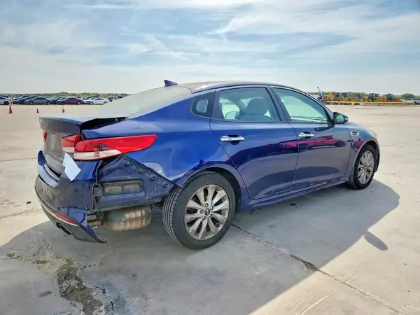 5XXGT4L33JG268463 — 2018 Kia Optima, фото 3 с аукциона Copart, Задняя часть
