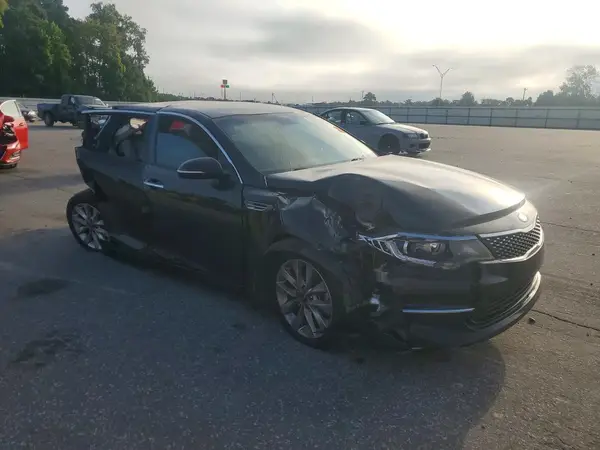 5XXGU4L34JG238224 — 2018 Kia Optima, фото 4 с аукциона Copart, Задняя часть
