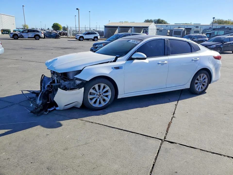 2018 KIA Optima VIN 5XXGT4L32JG244753 фото 1
