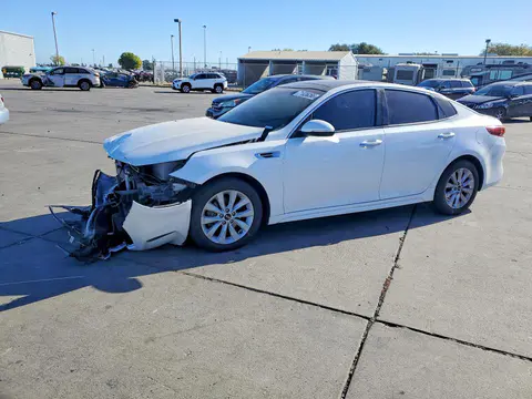 5XXGT4L32JG244753 — 2018 Kia Optima, Передняя часть (Front End), фото до ремонта