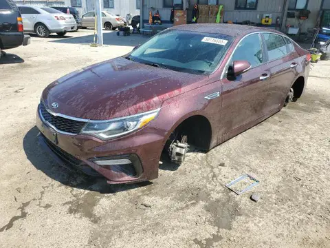 5XXGT4L31KG356073 — 2019 Kia Optima, Задняя часть (Rear End), фото до ремонта