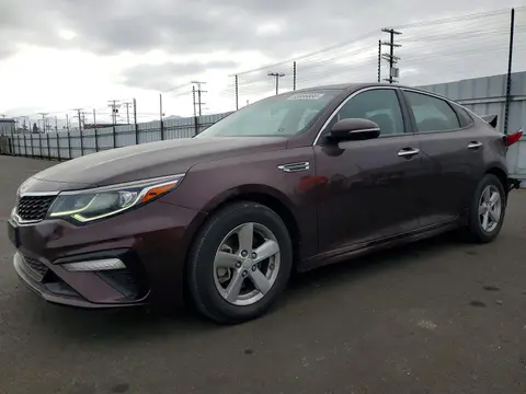 5XXGT4L31KG356073 — 2019 Kia Optima, Задняя часть (Rear End), фото до ремонта