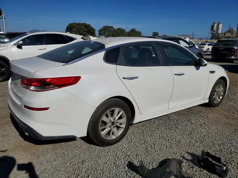 2019 KIA Optima VIN 5XXGT4L36KG277028 фото 3