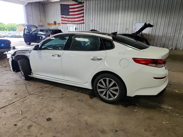 5XXGT4L39KG323161 — 2019 Kia Optima, фото 2 с аукциона Copart 05.10.2026, Вандализм