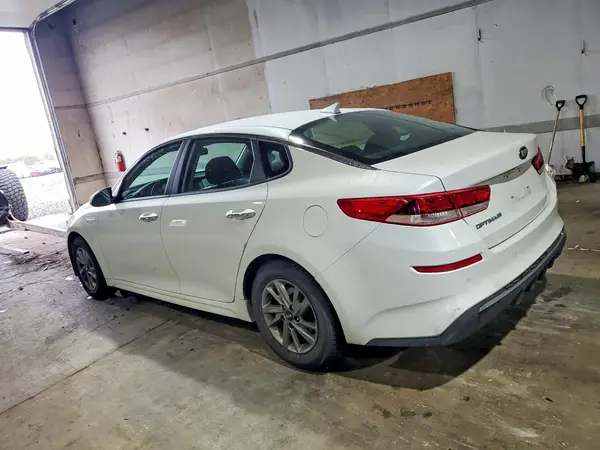 5XXGT4L39KG347735 — 2019 Kia Optima, фото 2 с аукциона Copart, Передняя часть