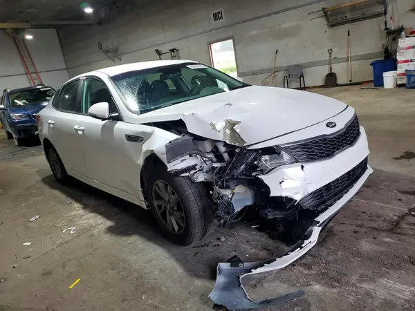5XXGT4L39KG347735 — 2019 Kia Optima, фото 4 с аукциона Copart, Передняя часть