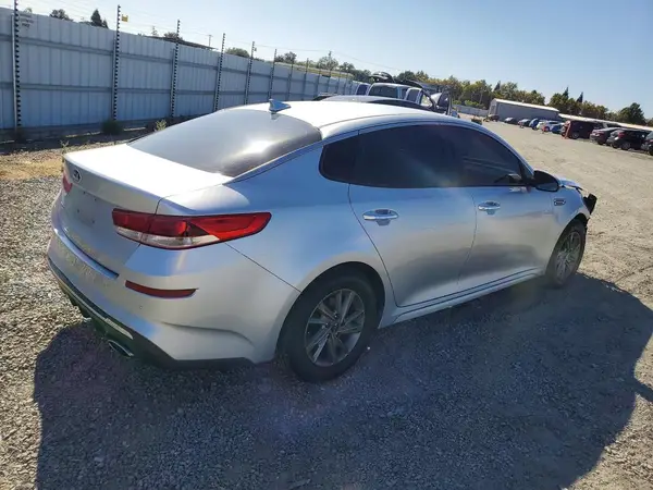 5XXGT4L33KG322572 — 2019 Kia Optima, фото 3 с аукциона Copart, Передняя часть