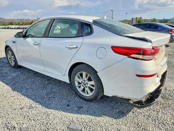5XXGT4L30KG277025 — 2019 Kia Optima, фото 2 с аукциона Copart 14.10.2026, Задняя часть