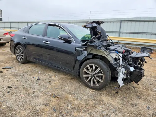 5XXGT4L37KG361617 — 2019 Kia Optima, фото 4 с аукциона Copart, Крыша