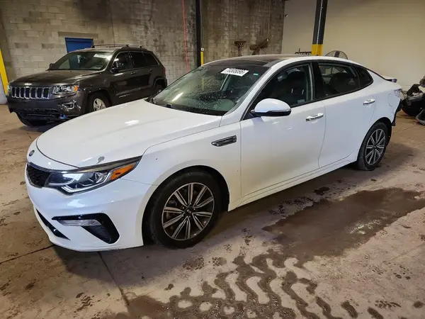 5XXGU4L16KG330001 — 2019 Kia Optima, Задняя часть (Rear End), фото до ремонта