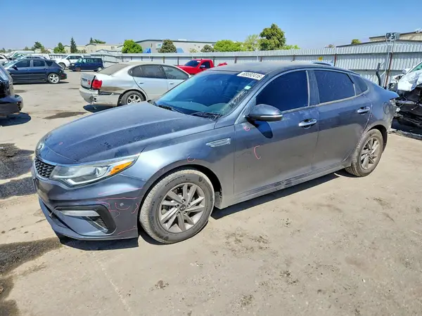 5XXGT4L34LG392986 — 2020 Kia Optima, Задняя часть (Rear End), фото до ремонта