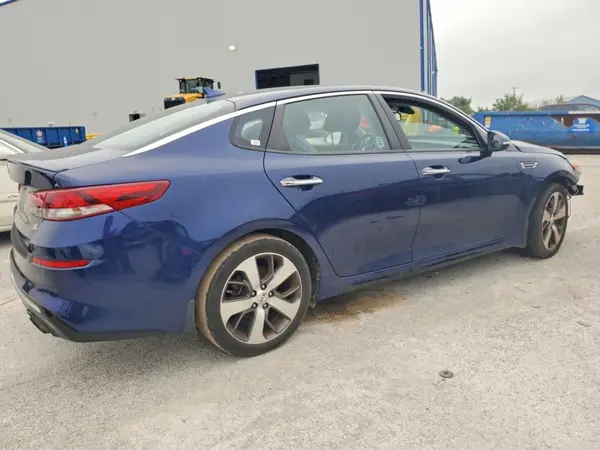 5XXGT4L31LG412417 — 2020 Kia Optima, фото 3 с аукциона Copart, Передняя часть