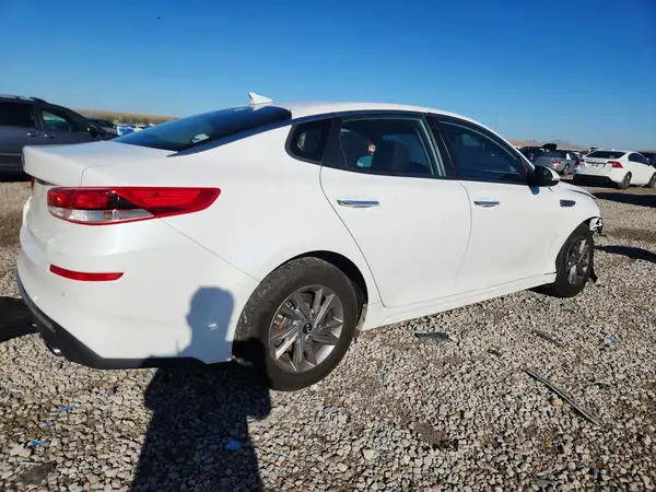 5XXGT4L36LG418682 — 2020 Kia Optima, фото 3 с аукциона Copart, Передняя часть