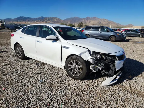 5XXGT4L36LG418682 — 2020 Kia Optima, фото 4 с аукциона Copart, Передняя часть