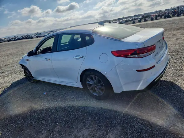 5XXGT4L35LG428040 — 2020 Kia Optima, фото 2 с аукциона Copart, Передняя часть