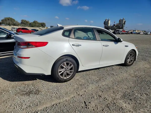 5XXGT4L35LG428040 — 2020 Kia Optima, фото 3 с аукциона Copart, Передняя часть