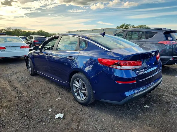 5XXGT4L30LG397926 — 2020 Kia Optima, фото 2 с аукциона Copart, Передняя часть