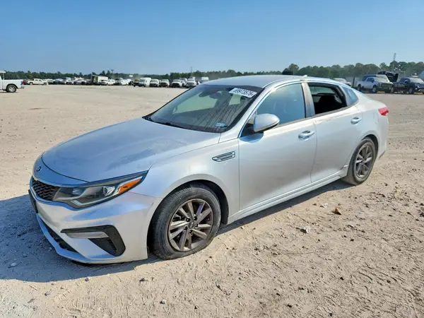 5XXGT4L34LG387500 — 2020 Kia Optima, Вандализм (Vandalism), фото до ремонта
