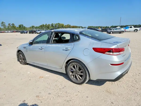 5XXGT4L34LG387500 — 2020 Kia Optima, фото 2 с аукциона Copart, Вандализм