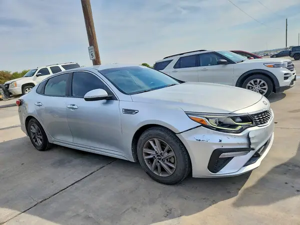 5XXGT4L34LG390235 — 2020 Kia Optima, фото 4 с аукциона Copart, Задняя часть