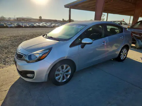 KNADN4A38D6300288 — 2013 Kia Rio, Мелкие вмятины и царапины (Minor Dent/Scratches), фото до ремонта