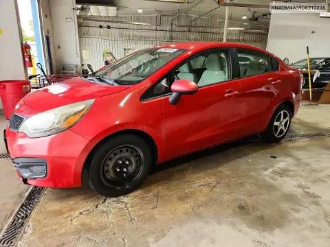 KNADM4A39D6212238 — 2013 Kia Rio, Сторона, фото до ремонта