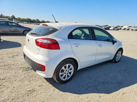 2016 KIA Rio VIN KNADM5A31G6687960 фото 3