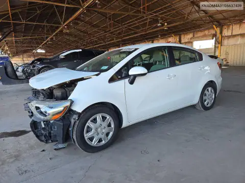 KNADM4A31G6637439 — 2016 Kia Rio, Передняя часть, фото до ремонта