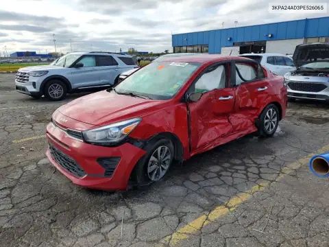 3KPA24AD3PE526065 — 2023 Kia Rio, Боковая часть, фото до ремонта