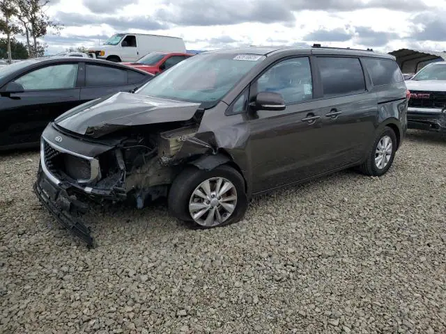 KNDMB5C12H6222173 — 2017 Kia Sedona LX, Передняя часть (Front End), фото до ремонта