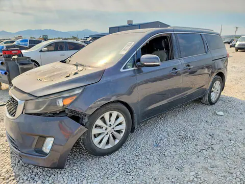 KNDMC5C15G6183784 — 2016 Kia Sedona, Пожар (Burn), фото до ремонта