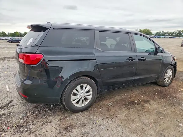 KNDMB5C13G6213528 — 2016 Kia Sedona, фото 3 с аукциона Copart, Передняя часть
