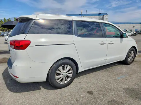2017 KIA Sedona VIN KNDMB5C19H6337952 фото 3