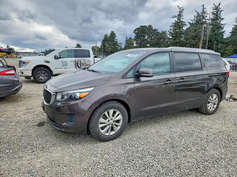 KNDMB5C14H6251965 — 2017 Kia Sedona, Передняя часть (Front End), фото до ремонта