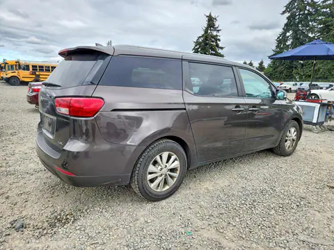 2017 KIA Sedona VIN KNDMB5C14H6251965 фото 3